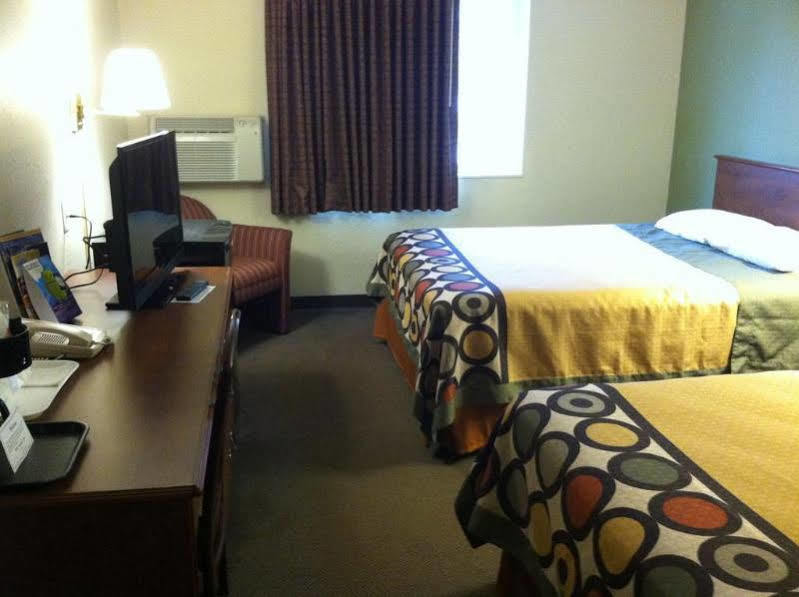 Super 8 By Wyndham Winona Mn Motel Eksteriør billede
