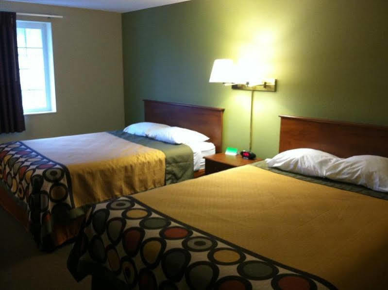 Super 8 By Wyndham Winona Mn Motel Eksteriør billede